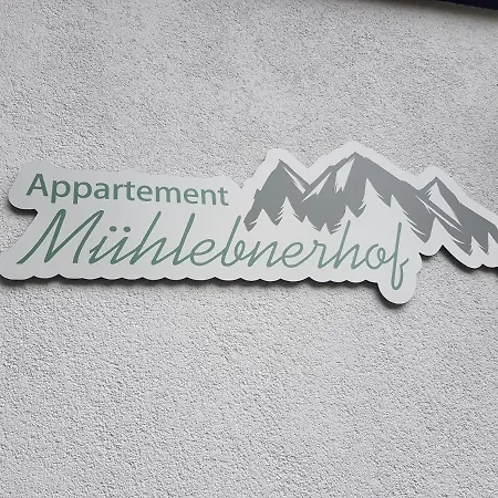 Muehlebnerhof *